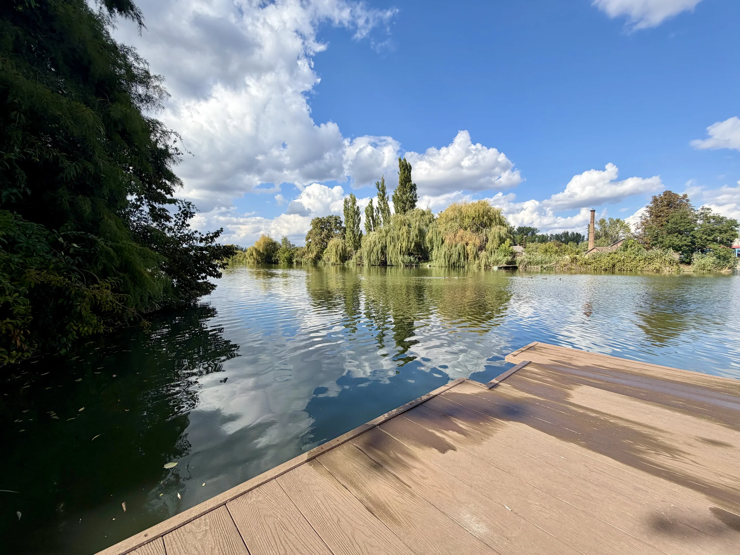 Panorámás kilátás a stégről